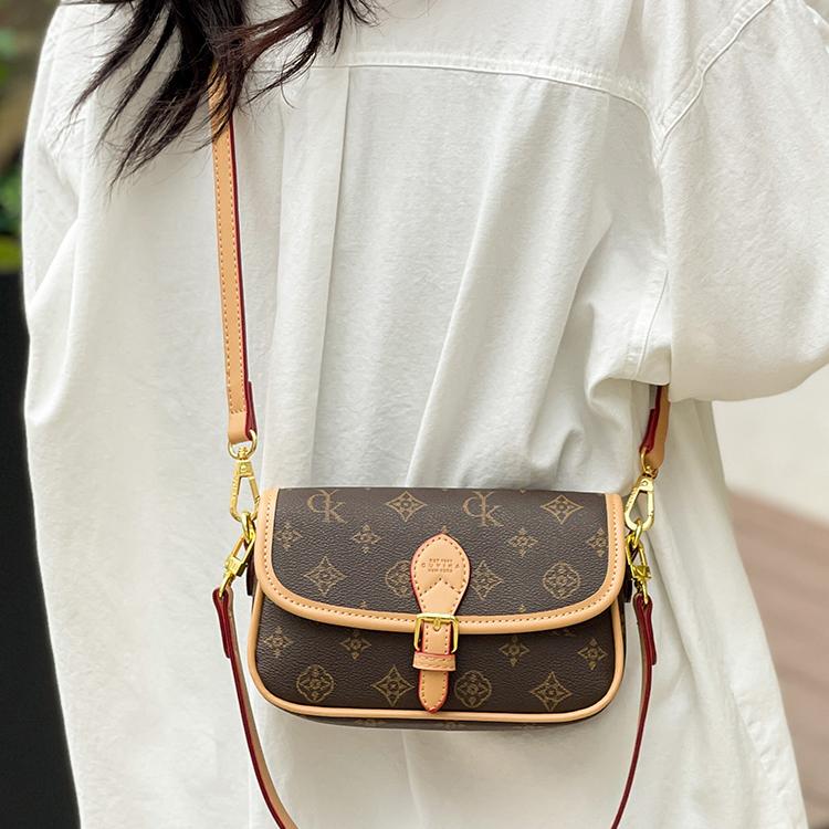 Canson Kock Saddle Bag Women's Bag 2026 New Niche Vintage Floral Underarm Shoulder Bag Fashionable Crossbody Small Bag