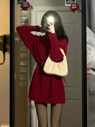 Красная трикотажная рубашка, демисезонное шерстяное платье