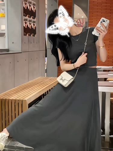 Популярные и красивые наряды поздней осени и ранней зимы, полный набор грушевидных платьев, подвергшихся воздействию талии, женская одежда, 2025 Новые длинные юбки