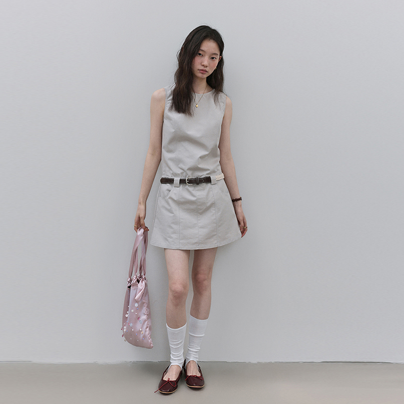 「Mustard Pie Vooe」Solid Color Round Neck Sleeveless Work Dress for Women, New Summer Style, Waist-Cinching Slimming Short Skirt 「Mustard Pie Vooe」Solid Color Round Neck Sleeveless Work Dress for Women, New Summer Style, Waist-Cinching Slimming Short Skirt