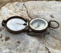 Collectible rare old goods Factory 28 Type 57 North Arrow Type 57 compass Compass production is very small