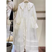 Белое платье