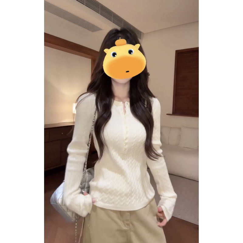 Half-Open V-Neck Cable Knit Sweater for Women, Autumn and Winter Wear, Long-Sleeved, Slim-Fitting, Soft and Cozy Knit Top for Layering