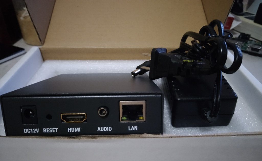 Lei Shishiyiyinchuang KTV hall relay box TV relay box network protocol docking KTV system