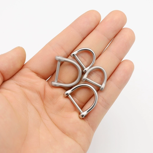 Металлический брелок из нержавеющей стали