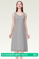 Длинное платье без рукавов