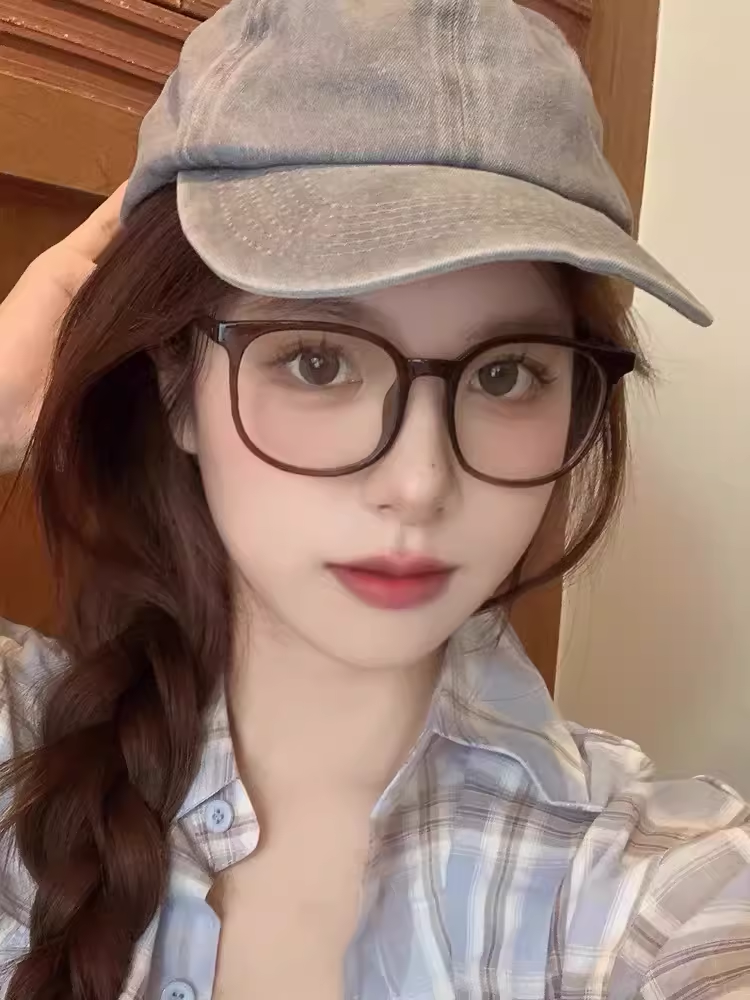 Ultra-Light Retro Brown Glasses for Women with Myopia, Can Be Fitted with Astigmatism Prescription, Korean Style Large Frame That Makes the Face Look Smaller, Trendy Plain Eyeglass Frames
