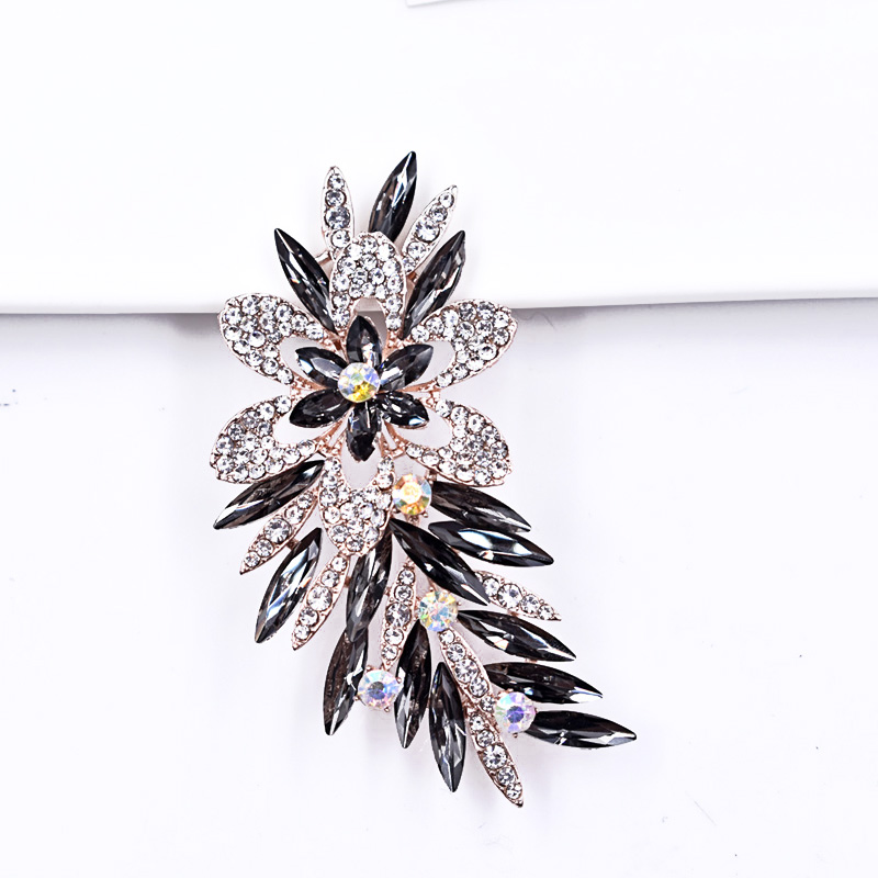 Hàn Quốc Sang trọng Khí quyển Lá Ngọc Trâm Nữ Pin Đơn giản Pha lê Corsage Phù hợp với Áo len Phụ kiện Áo len Khóa ghim cài áo vest nam cao cấp