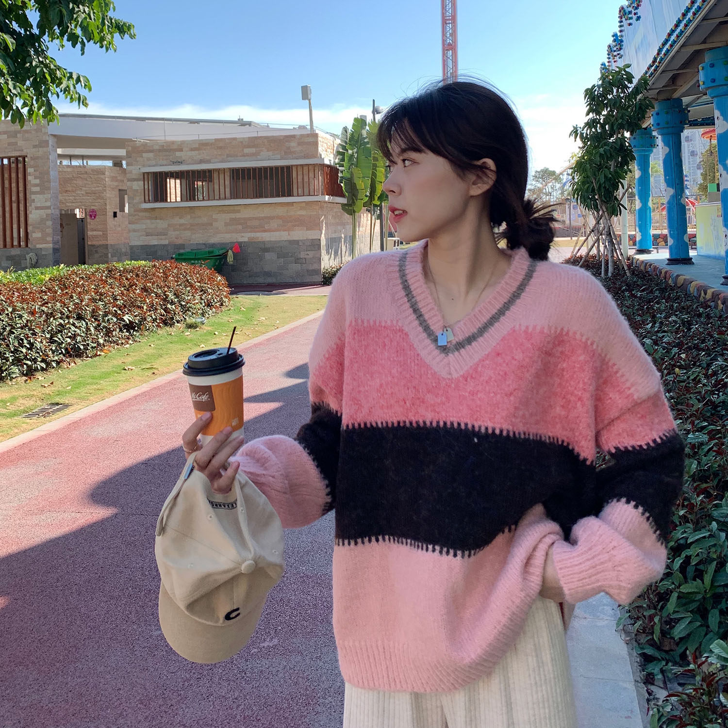 2021 autumn and winter new V-neck color matching alpaca pullover niche design loose gentle lazy style sweater women