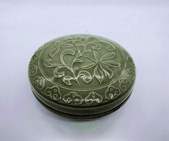 Large print oil case Yaozhou old porcelain carved gold stone seal engraving seal engraving engraving knife and rhyme