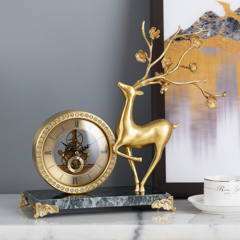 Pure Copper Plum Blossom Deer Clock Eurostyle Light Extravaganza CLOCK GENGUAN LIVING ROOM TV CABINET BED HEAD CABINET BASE BELL HANDICRAFT SWING ACCESSORIES