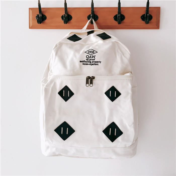 8 pig nose Teflon splash-proof thick canvas large-capacity school commuter backpack beige