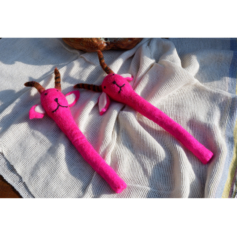 One kiss and the same wool felt pen cap Nepalese handmade animal student stationery apple pencils universal