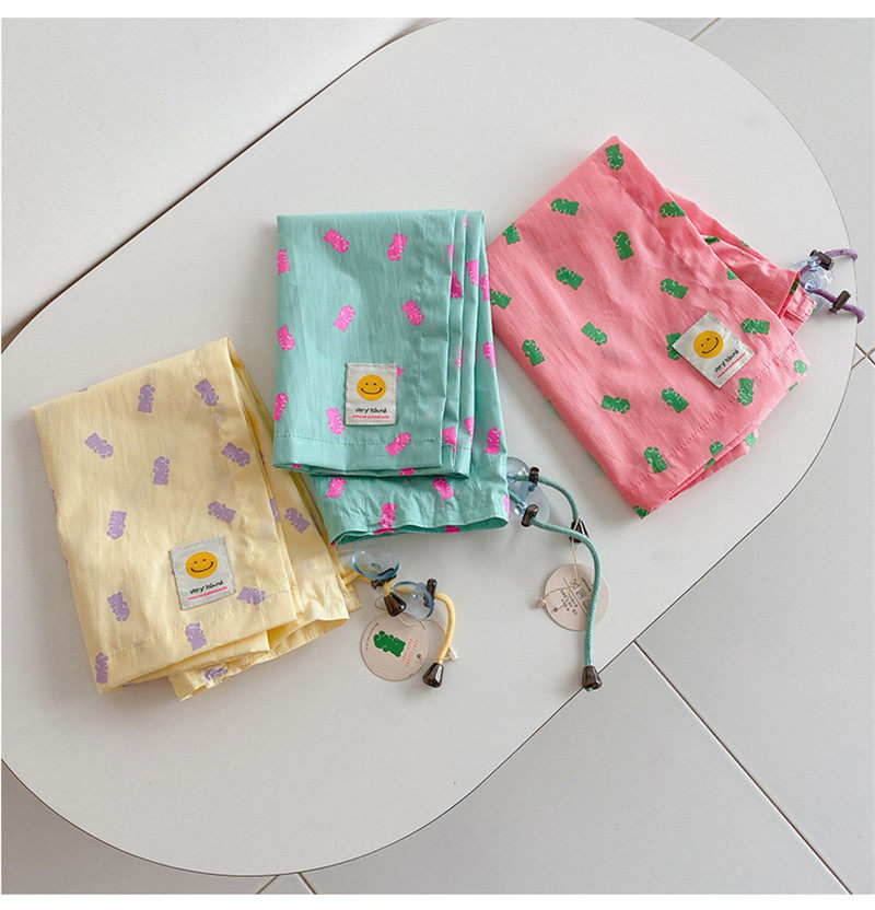 2020 new ins Korean same car curtain sunshade cartoon children's shading heat insulation magnetic suction cup drawstring version