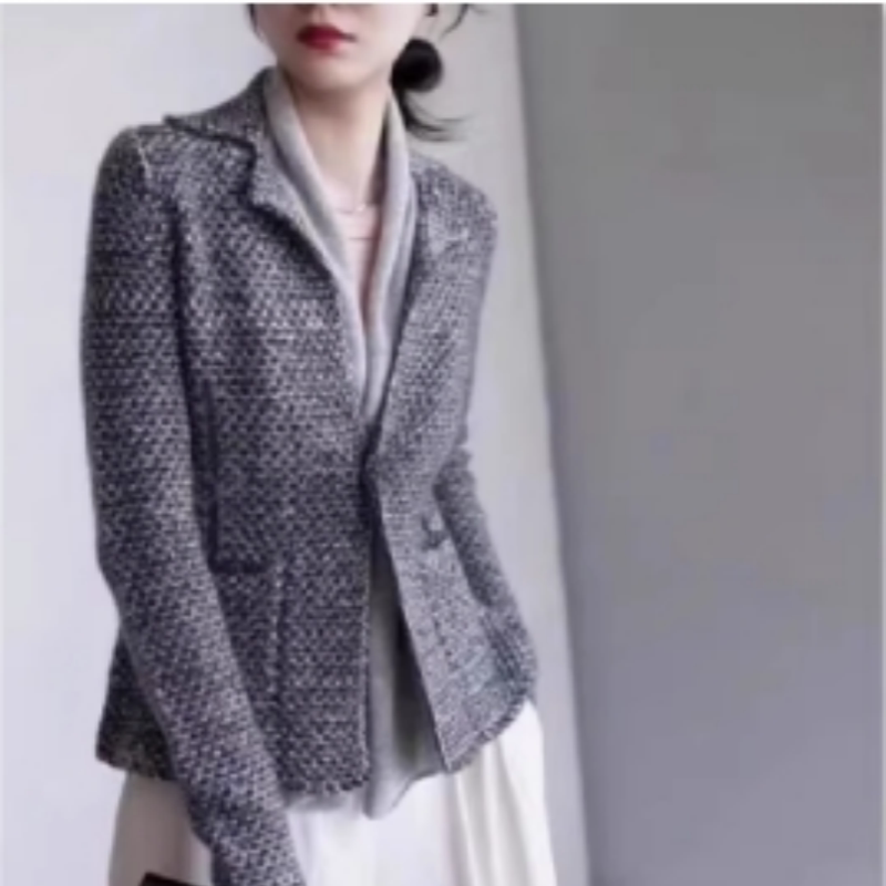 High-End Design Color-Blocked Cashmere Blazer with Built-In Scarf, Faux Two-Piece Waist-Cinching Wool Cardigan Jacket, Trendy High-End Design Color-Blocked Cashmere Blazer with Built-In Scarf, Faux Two-Piece Waist-Cinching Wool Cardigan Jacket, Trendy
