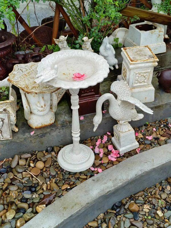 Cast Iron Bird Feeder European-Style Garden Outdoor Solid Ornament Tray Bird Feeder Courtyard Balcony Decoration Ornament Cast Iron Bird Feeder European-Style Garden Outdoor Solid Ornament Tray Bird Feeder Courtyard Balcony Decoration Ornament
