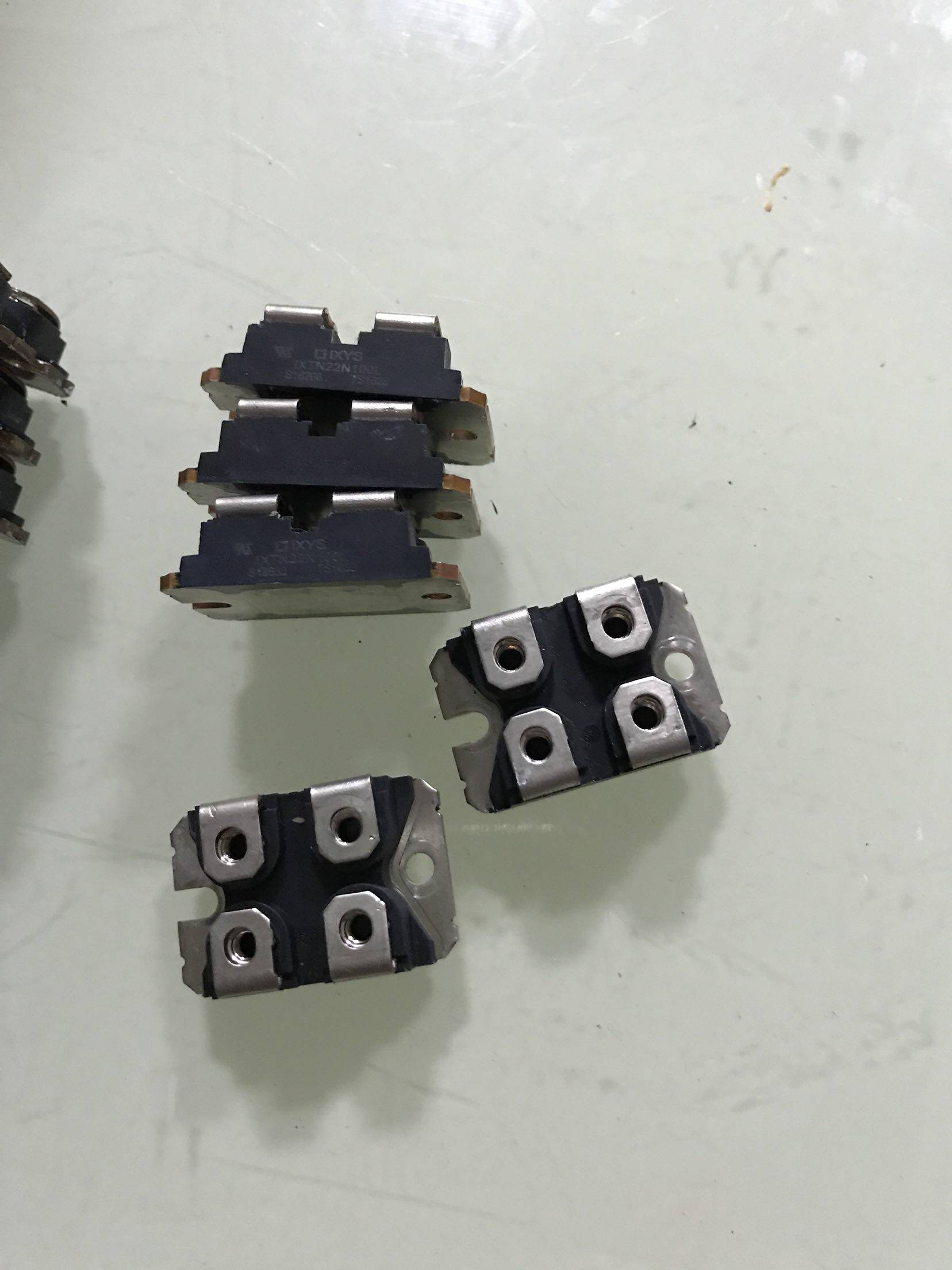 IXTN22N100L secondhand detached machine ixys pictures in physical reality