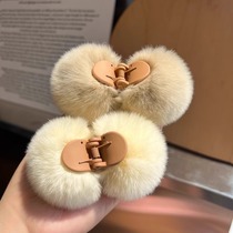 Autumn and winter cute fur ball hair clip 2023 new lazy rabbit hair clip high-end Internet celebrity shark clip on the back of the head