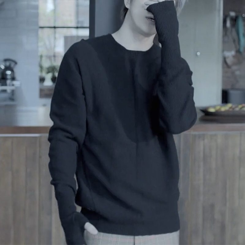 Xue Zhiqian's Same Style Jacket, Simple Long-Sleeved Versatile Round-Neck Knit Sweater, Trendy Slim-Fit Men's Black Sweater