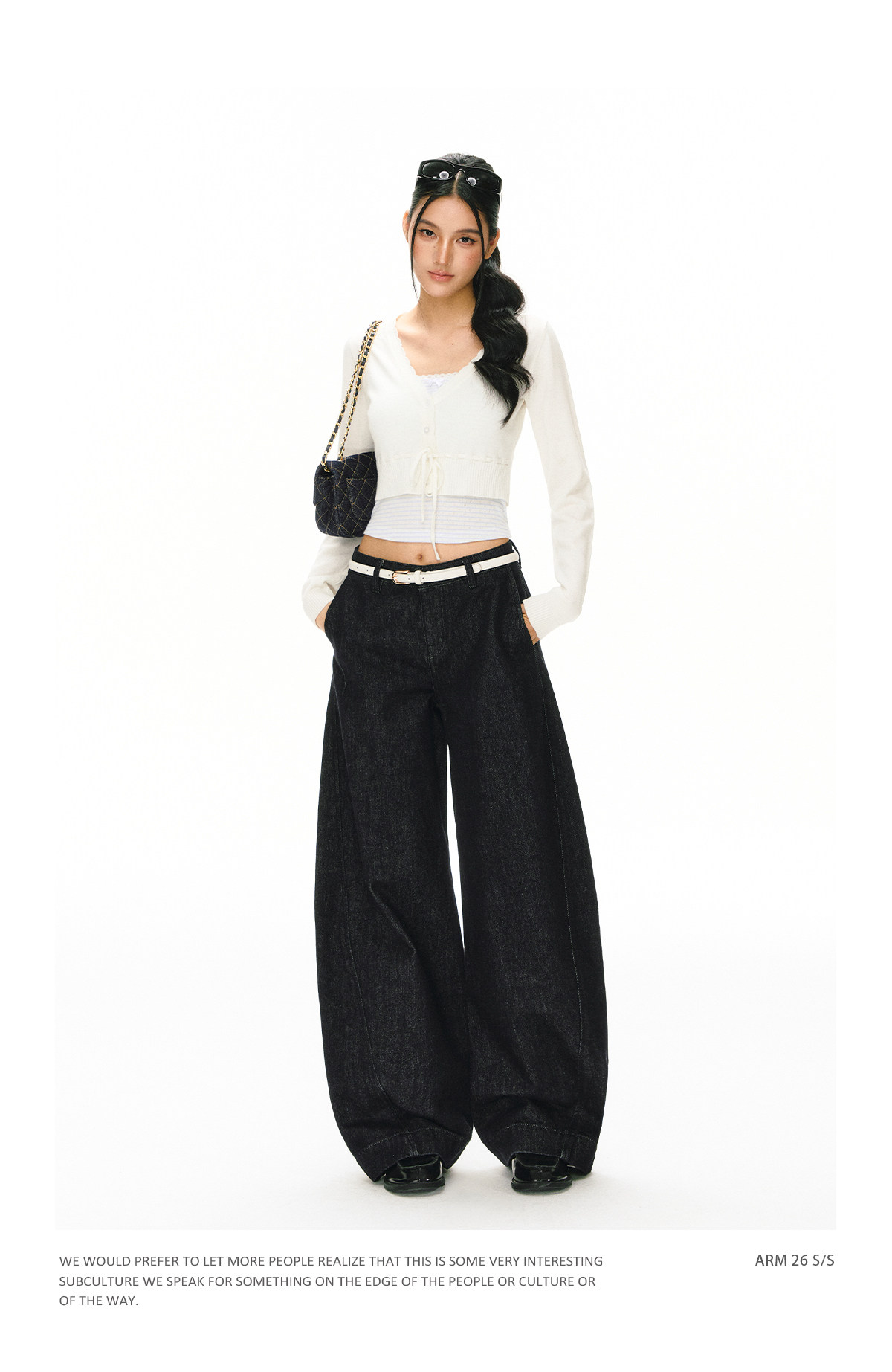 ARISEISM White V-Neck Long-Sleeve Cropped Cardigan