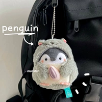 Кулон с пингвином серого хомяка -около 8 см.