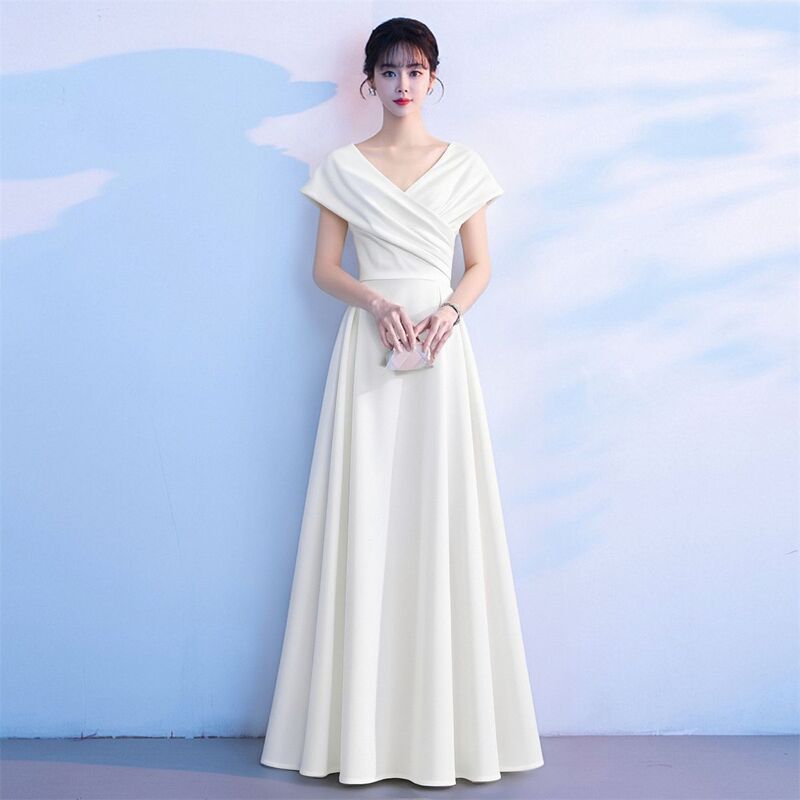 2026 New Elegant Long Evening Dress for Ladies, Suitable for Hostess, Student Graduation, Art Exam, Banquet, and Evening Events