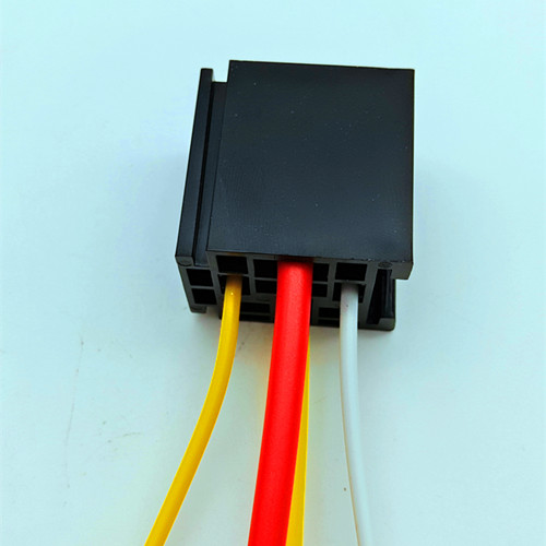 Factory direct high quality 80A high temperature thick wire high power automotive relay four-pin normally open socket