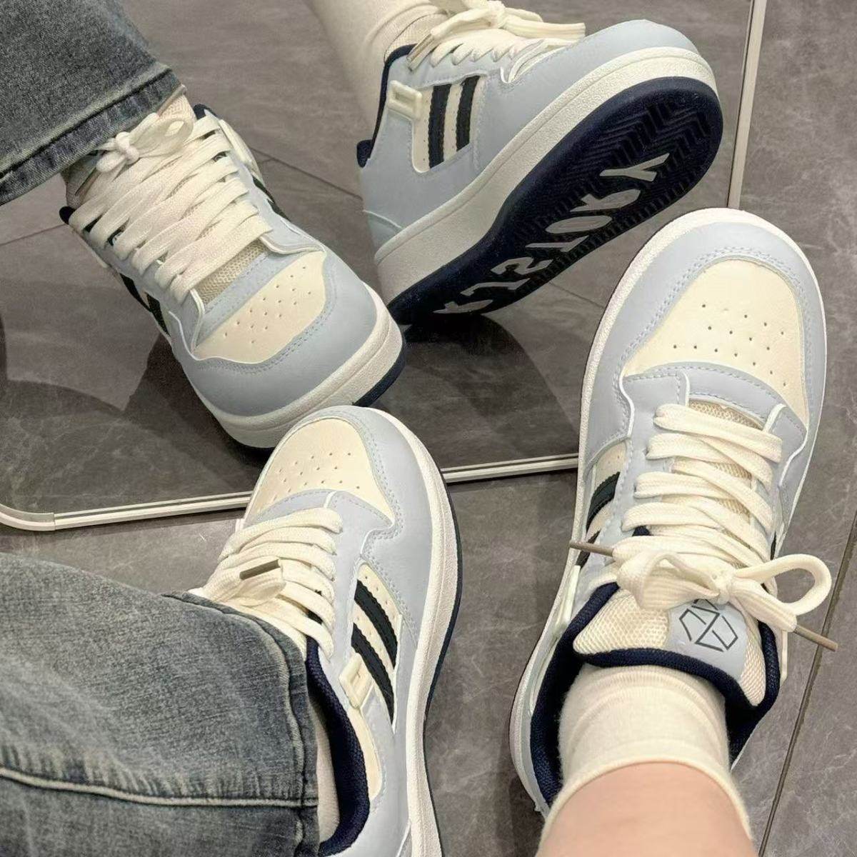 New Blue and White Thick-Soled Two-Stripe Skateboard Shoes for Women, Chic Trendy Versatile Skateboard Shoes, Casual Sports Mixed Shoes