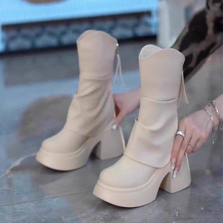 Brand Genuine Leather Short Boots for Petite Women with Thick Soles and Height-Increasing Features, Mid-Calf Autumn and Winter Martin Boots, Round-Toe Short Boots, New Waterproof Fashion Style