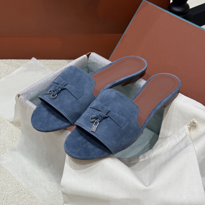2026 Summer New Style Lp Slippers for Women with Tassel Buckle, Flat Sandals for Outdoor Wear, Open-Toe Slip-On Slippers with Chunky Heel