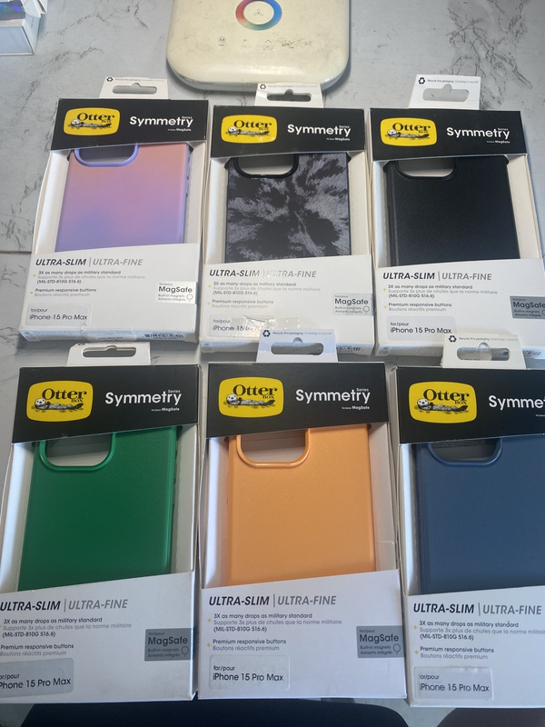 Genuine Otter Box Apple 15/Plus/Pro/Pm Colorful Geometric + Magnetic Series Anti-Fall Case Don'T Compare It to Non-Genuine Products.
