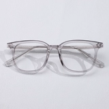 Яркие значащиеся с помощью маленькой красной книги того же параграфов о очках миопий