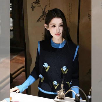 Autumn and Winter Lazy Chic Black Jacquard Knit Sweater for Women, Very Stylish Layered with a Vest, Unique and Beautiful Top