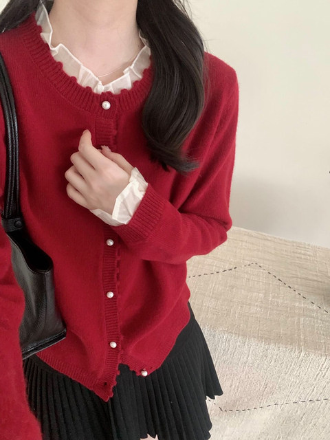 Korean-Style New Year Red Fake Two-Piece Knitted Base Shirt for Women, Spring Lazy Style, Stunning Inner Sweater with Patchwork Design