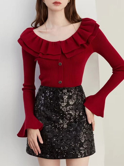 Autumn and Winter Ruffled Slim-Fit Beautiful Knit Sweater for Women, Stunning Red New Year Base Layer Top