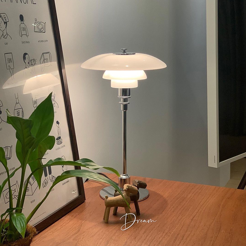 Louis Poulsen, Denmark, post-modern art decoration table lamp bedroom glass creative PH living room floor lamp