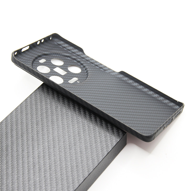 Xiaomi 13 Ultra Carbon Case