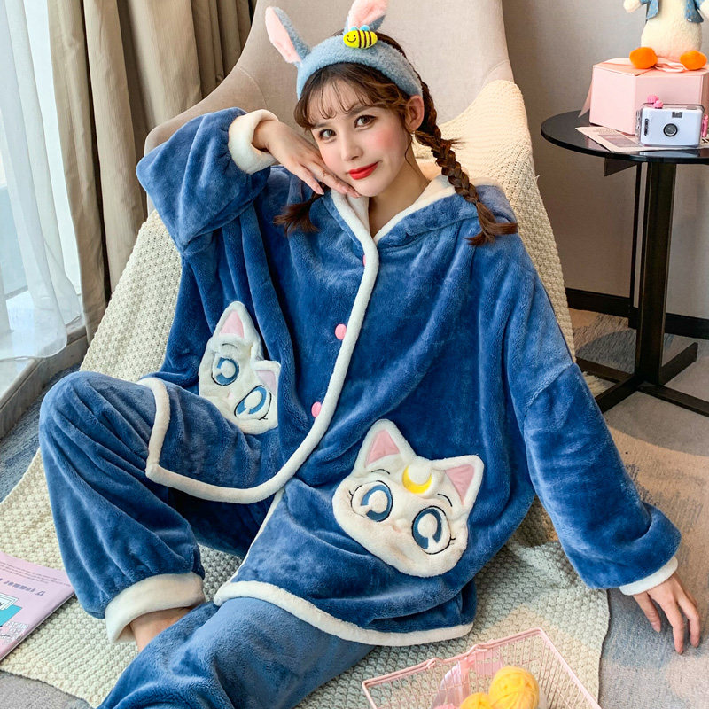 Autumn and winter flannel pajamas female cartoon plus fertilizer plus size fat MM200 catties thick coral fleece home service suit
