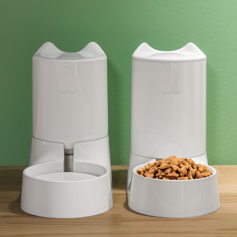 Automatic feeding machine kitty water dispenser Puppy water Drinking water without wet mouth Water water insertion Pets for water supplies