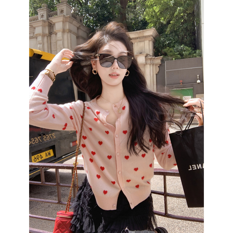 Fish Rabbit's Rabbit Color-Block Heart Sweater for Women 2026 Spring and Autumn New Korean Style Atmospheric and Super Cute Top Fish Rabbit's Rabbit Color-Block Heart Sweater for Women 2026 Spring and Autumn New Korean Style Atmospheric and Super Cute Top