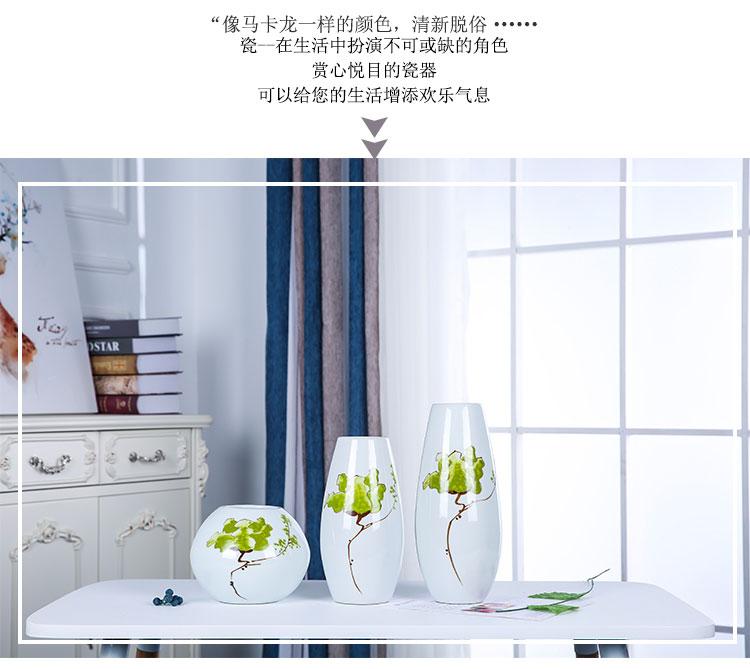 Jingdezhen ceramics I and contracted white vase small sitting room dried flowers flower arrangement table decorations furnishing articles