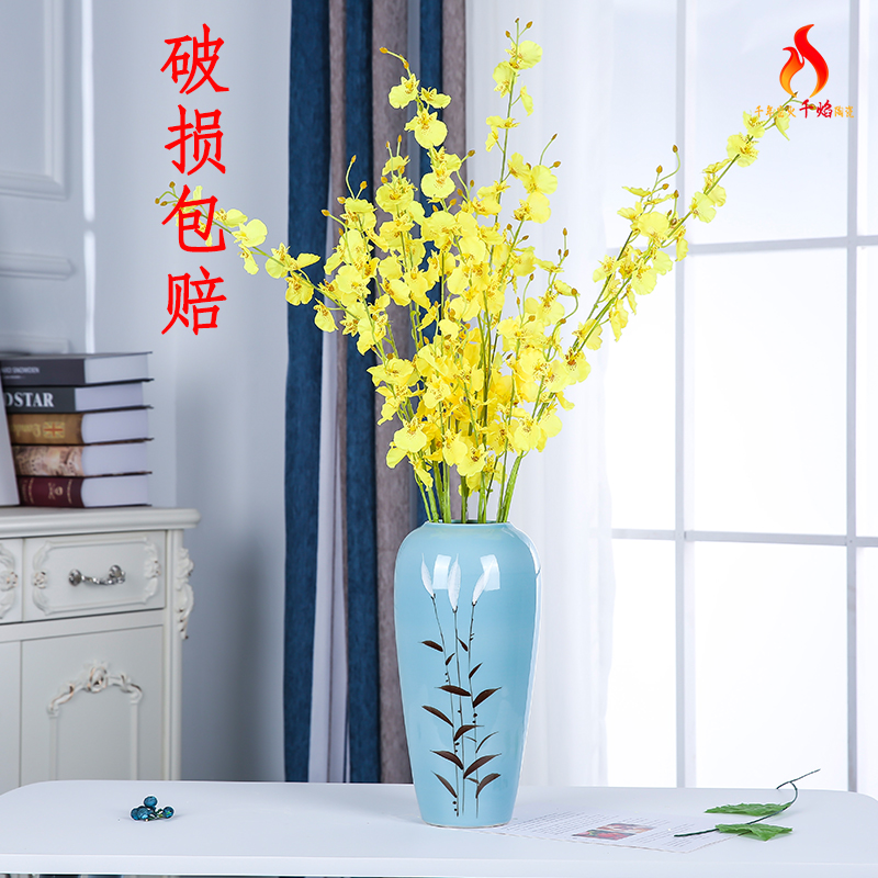 Jingdezhen ceramics vase Nordic hand - made flowers, dried flowers, European contracted flower arrangement sitting room adornment is placed