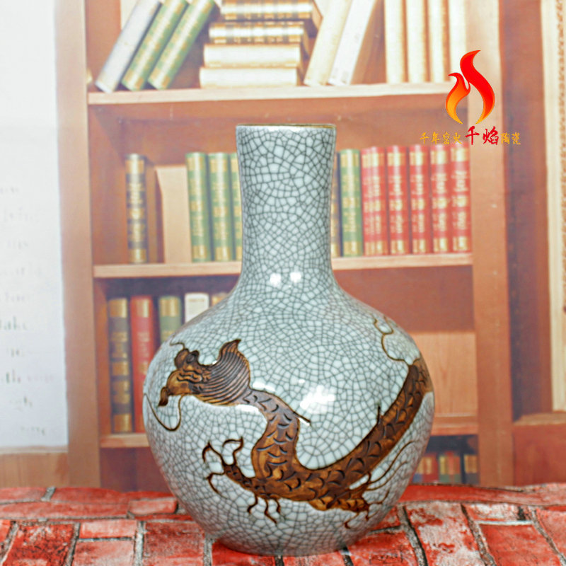 Jingdezhen ceramic vases, antique up on crackle dragon tree Chinese handicraft furnishing articles in the living room