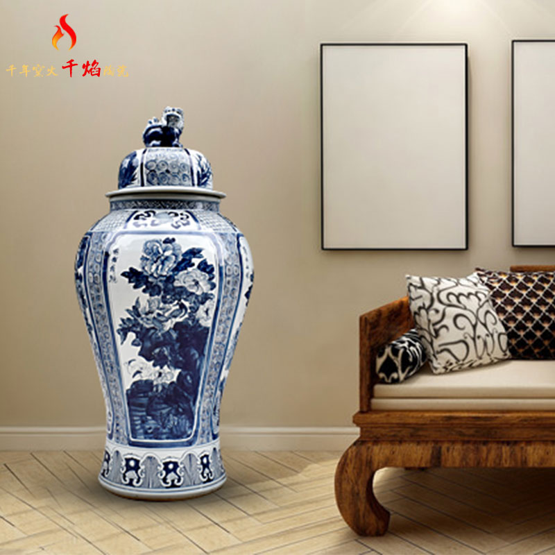 Jingdezhen ceramics pure manual imitation of Chinese general four seasons of flowers and birds universally oversized tank archaize sitting room furnishing articles