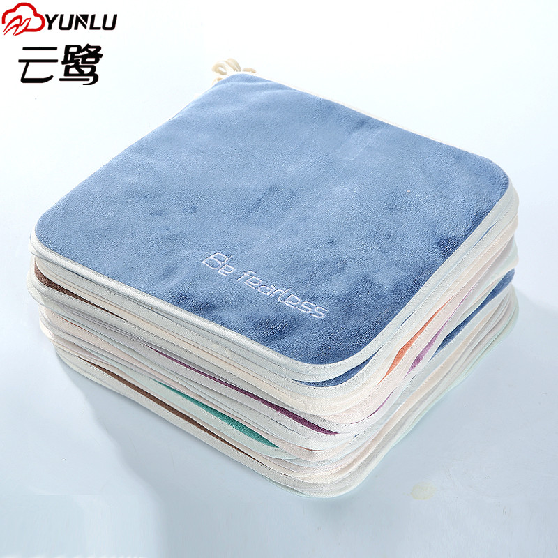 Yunlu 3 square towels and small towels are softer than pure cotton for washing the face, household hanging children's hand towels absorb water and do not lose hair