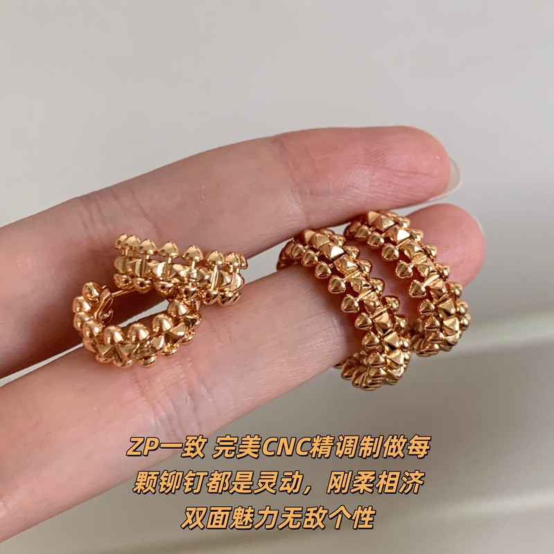 High-End Clash Rivet Hoop Earrings, Silver Plated with 18K, Heavy-Duty Cnc Bullet Stud Earrings, Rotatable, with a Sense of Sophistication