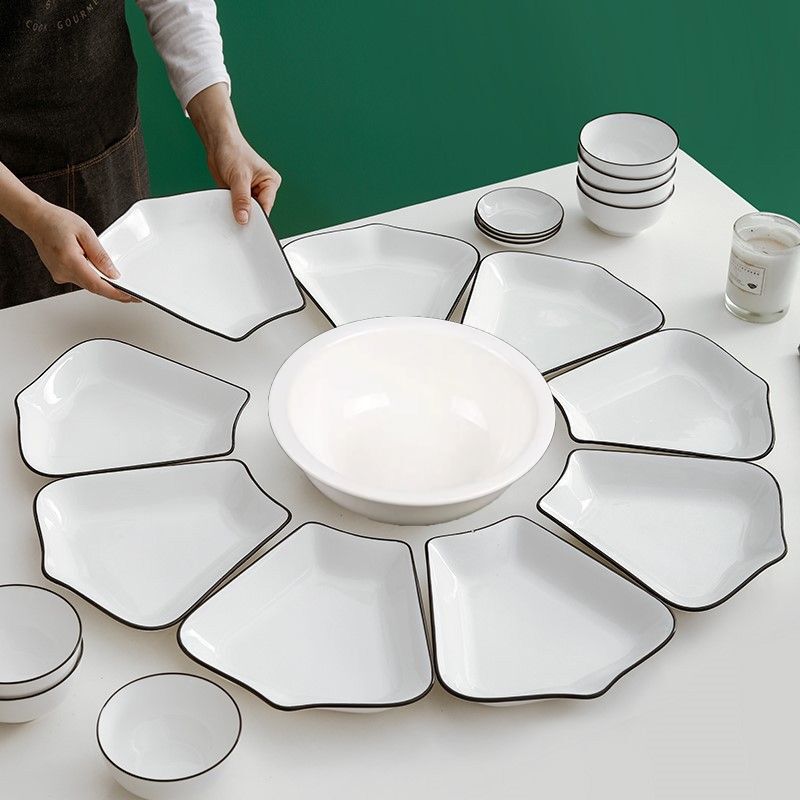 Pure White Fan-Shaped Plate Set, High-Value Combination Tableware, Fan-Shaped Turntable, Luxurious and High-Value Household Crown Platter