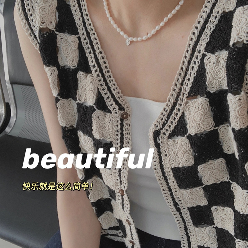 Liu Wen Shen Mengchen Yu Shuxin with the square sling knitted vest small vest folded with fried street coat Han