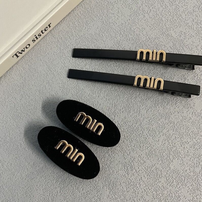miu发夹为什么受欢迎？高级感植绒发卡怎么选？-好物推荐-淘宝好物网