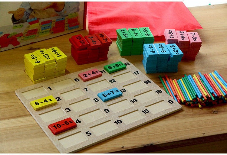 Trẻ em đếm số lượng các hoạt động kỹ thuật số domino giáo dục sớm xây dựng khối đồ chơi mẫu giáo cộng với các phương tiện dạy học trừ - Khối xây dựng đồ chơi phát triển trí tuệ